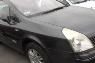 Traverse superieure RENAULT VEL SATIS