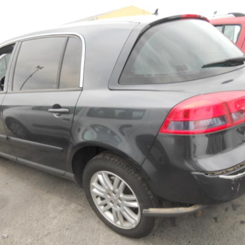 Traverse superieure RENAULT VEL SATIS Photo n°5