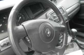 Traverse superieure RENAULT VEL SATIS