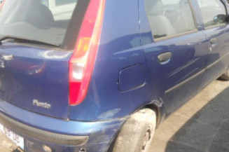Retroviseur gauche FIAT PUNTO 2