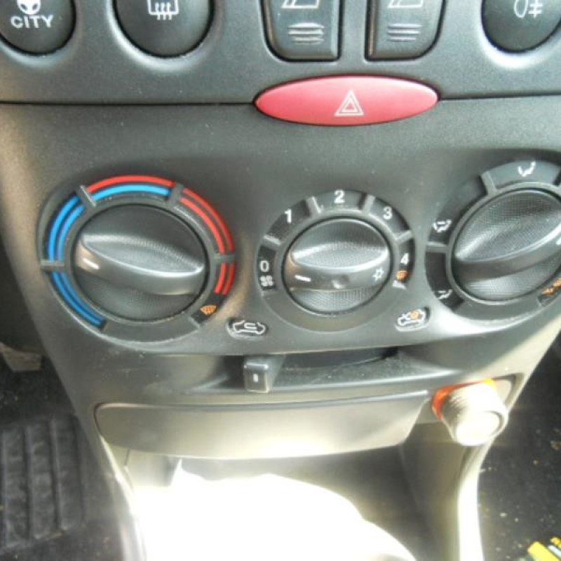 Retroviseur gauche FIAT PUNTO 2 Photo n°9