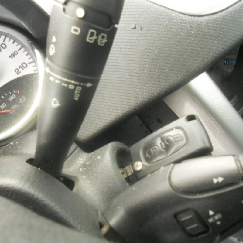 Bras essuie glace avant droit PEUGEOT 207 Photo n°9