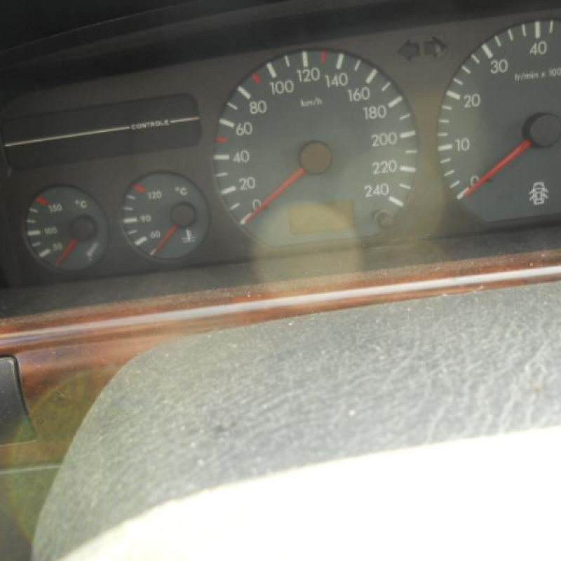 Bras essuie glace avant droit CITROEN XANTIA Photo n°8