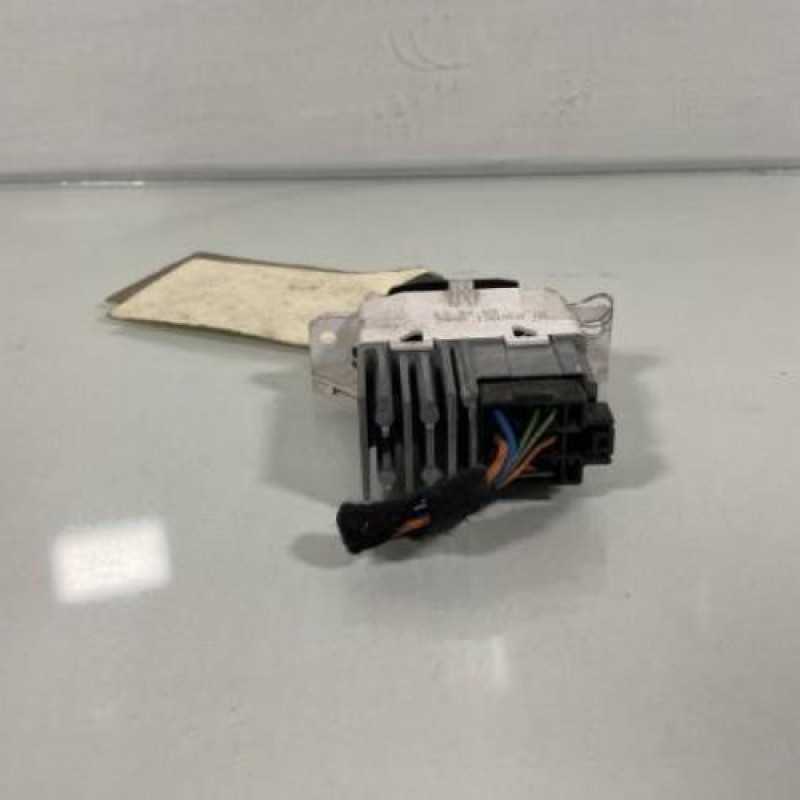 Bouton de warning FORD FOCUS 1 Photo n°3