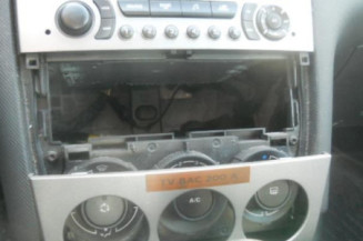 Bras essuie glace avant droit PEUGEOT 308 1