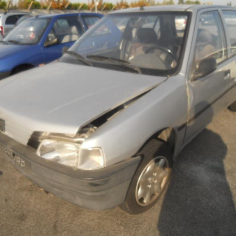 Bras essuie glace avant droit PEUGEOT 106 Photo n°1