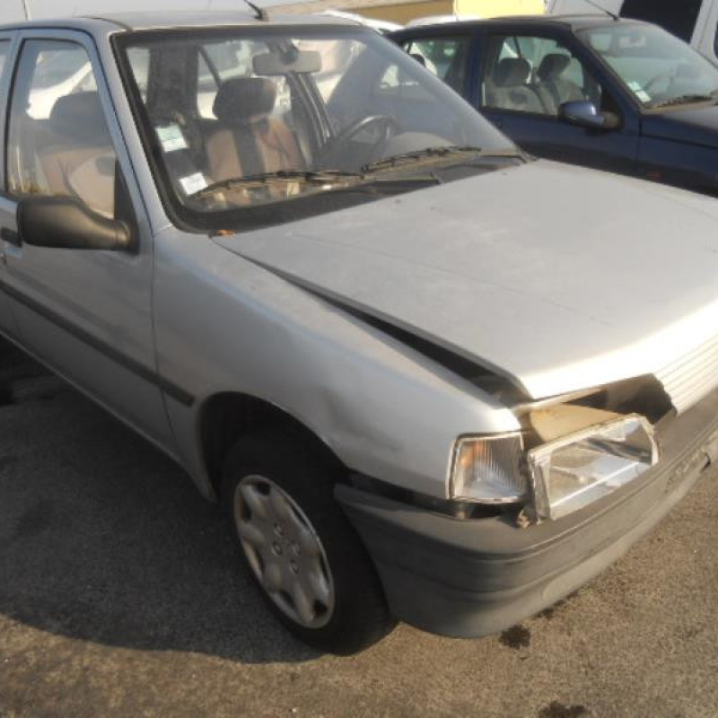 Bras essuie glace avant droit PEUGEOT 106 Photo n°2