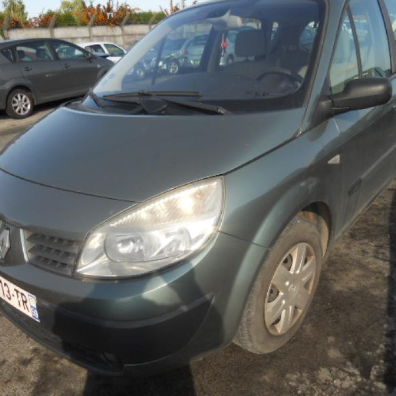 Face avant RENAULT SCENIC 2 Photo n°2