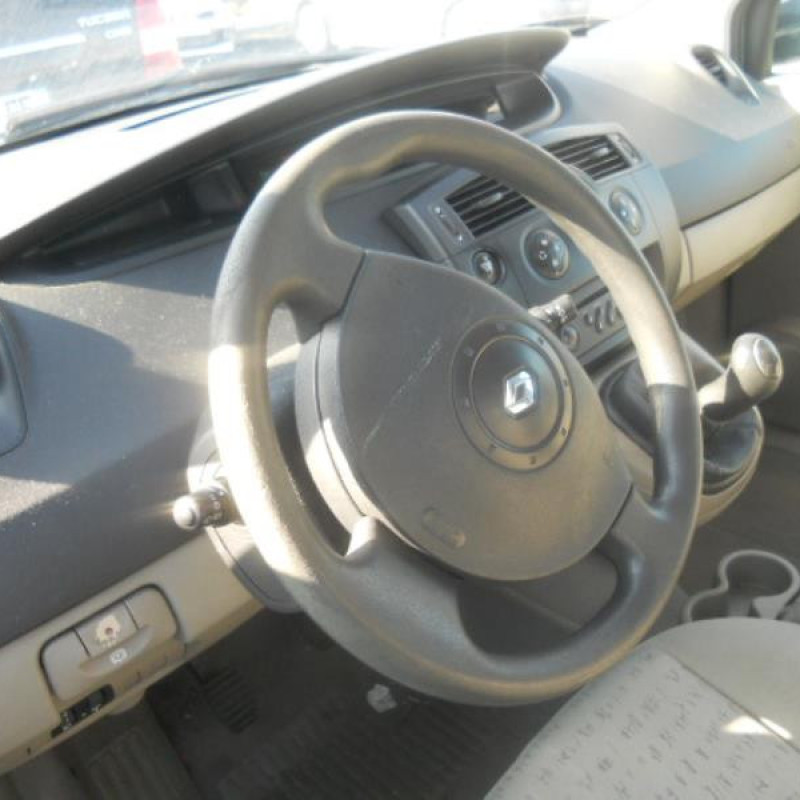 Face avant RENAULT SCENIC 2 Photo n°6