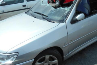 Bras essuie glace avant droit PEUGEOT 306
