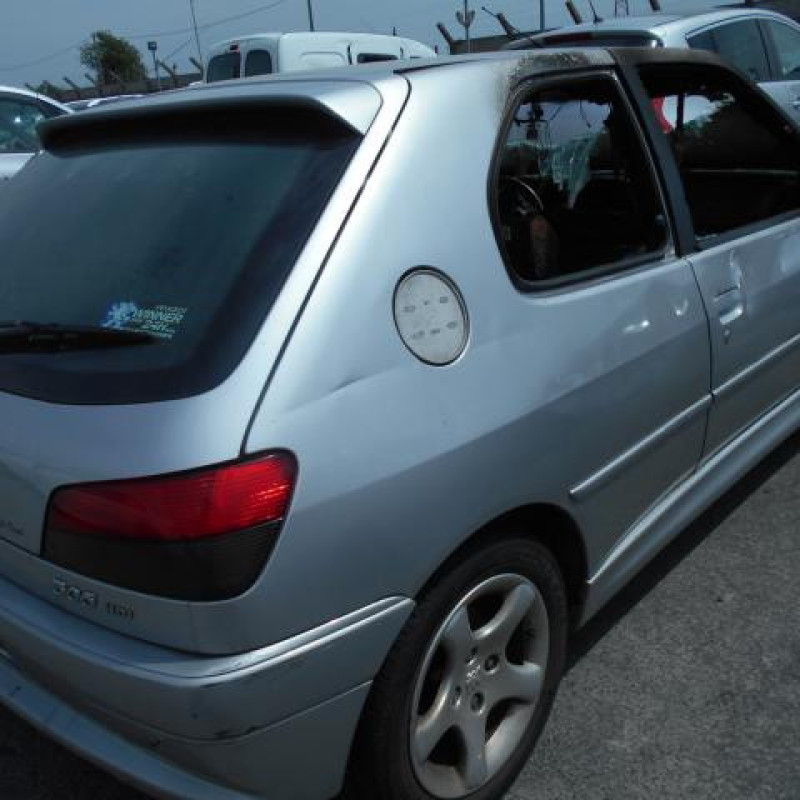 Bras essuie glace avant droit PEUGEOT 306 Photo n°3