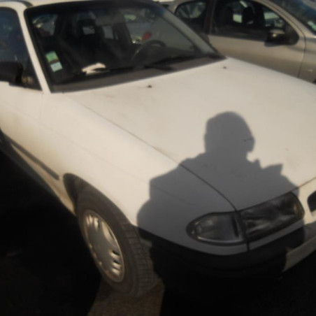 Bras essuie glace arriere OPEL ASTRA F