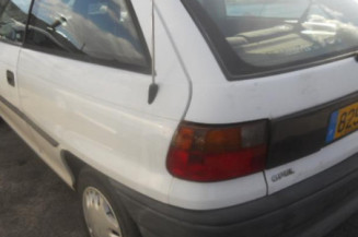 Bras essuie glace arriere OPEL ASTRA F