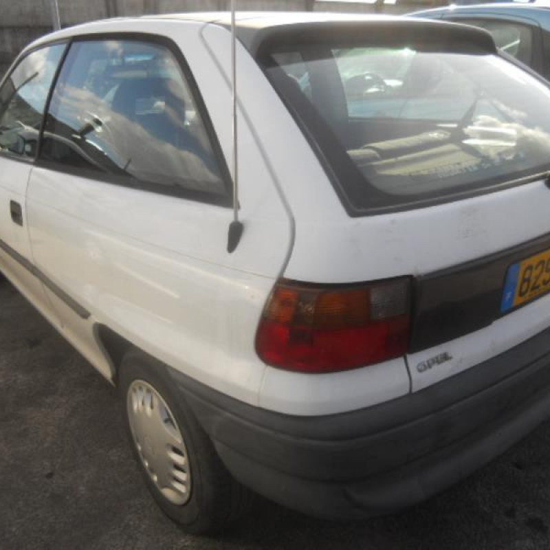 Bras essuie glace arriere OPEL ASTRA F Photo n°4