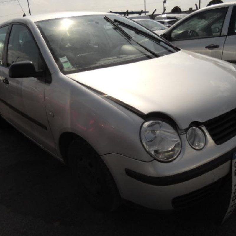 Bras essuie glace avant droit VOLKSWAGEN POLO 4 Photo n°2