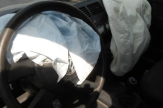 Bras essuie glace avant droit VOLKSWAGEN POLO 4