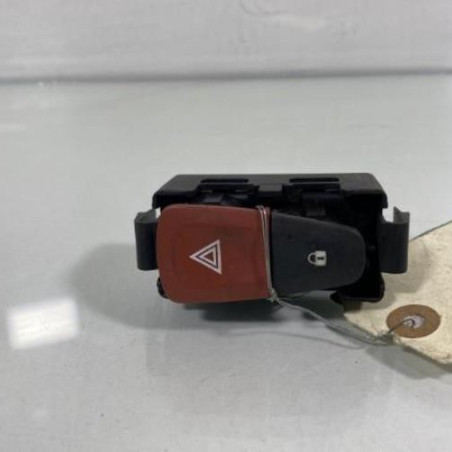 Bouton de warning RENAULT MEGANE 3 Photo n°1