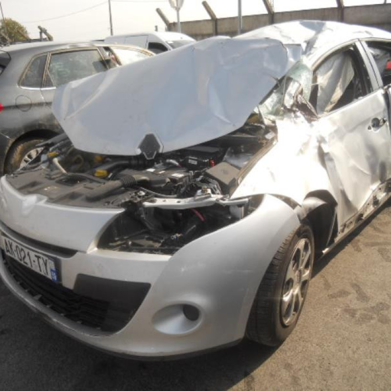 Bouton de warning RENAULT MEGANE 3 Photo n°4