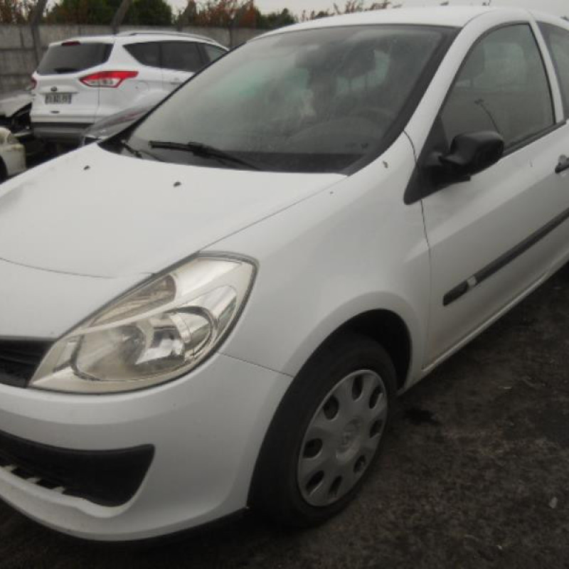 Bloc ABS (freins anti-blocage) RENAULT CLIO 3 Photo n°3