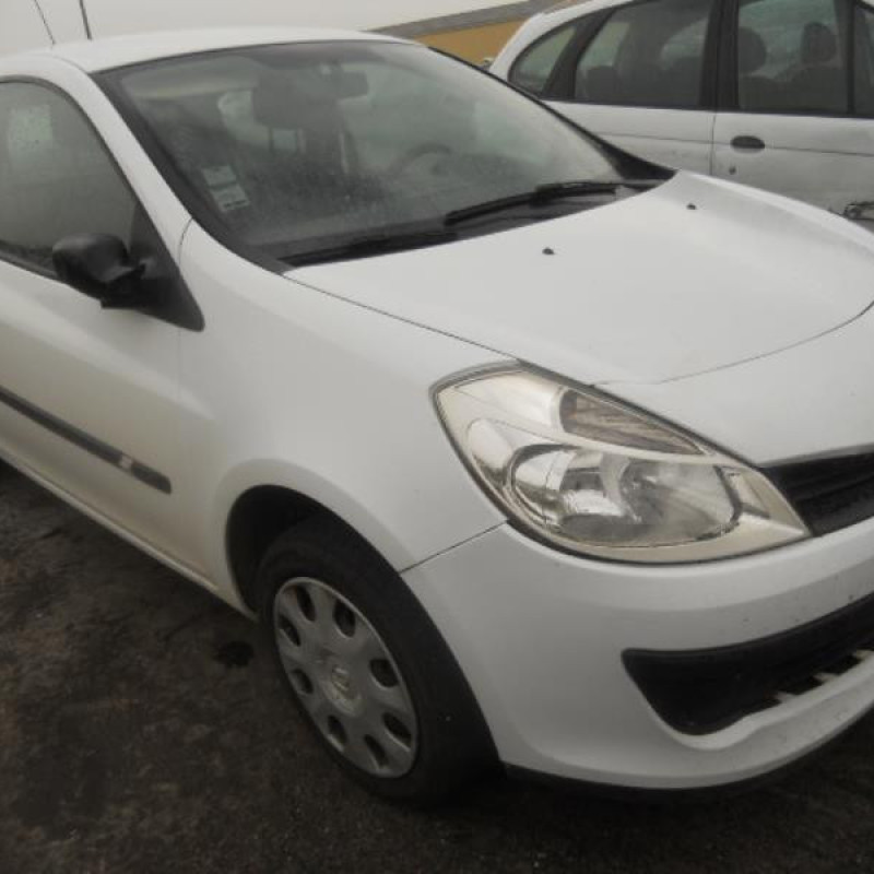 Bloc ABS (freins anti-blocage) RENAULT CLIO 3 Photo n°4