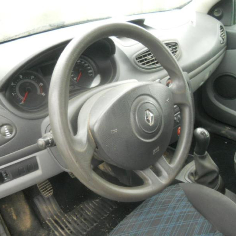 Bloc ABS (freins anti-blocage) RENAULT CLIO 3 Photo n°8