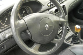 Calandre RENAULT LAGUNA 2
