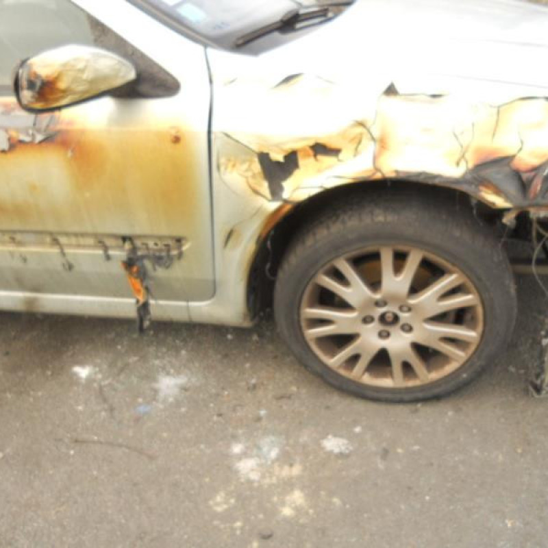 Traverse superieure RENAULT LAGUNA 2 Photo n°4