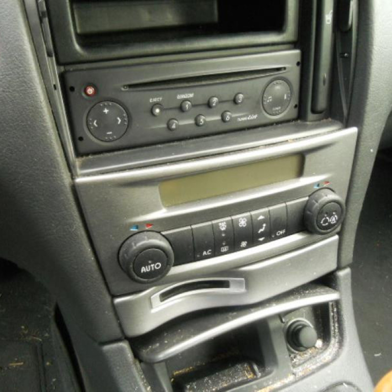 Traverse superieure RENAULT LAGUNA 2 Photo n°8
