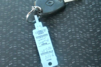 Bouton de warning RENAULT MODUS