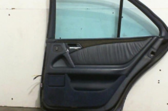 Porte arriere droit MERCEDES CLASSE E 210