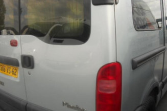 Charniere de capot RENAULT MASTER 2