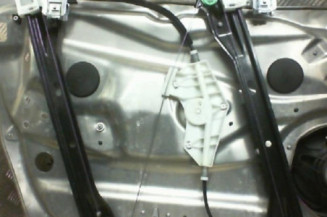 Leve vitre electrique avant droit MERCEDES CLASSE C 204 Photo n°1