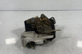 Serrure arriere gauche MERCEDES 300 W124 Photo n°1