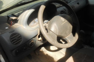 Leve vitre mecanique avant droit RENAULT KANGOO 1