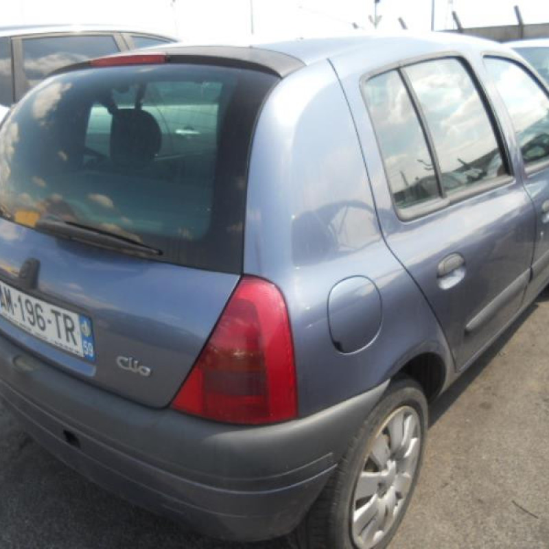 Plage arriere RENAULT CLIO 2 Photo n°3