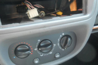 Plage arriere RENAULT CLIO 2