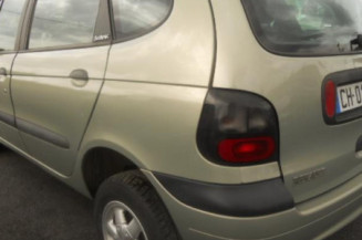 Retroviseur droit RENAULT SCENIC 1