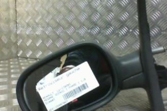 Retroviseur gauche RENAULT SCENIC 1 Photo n°1