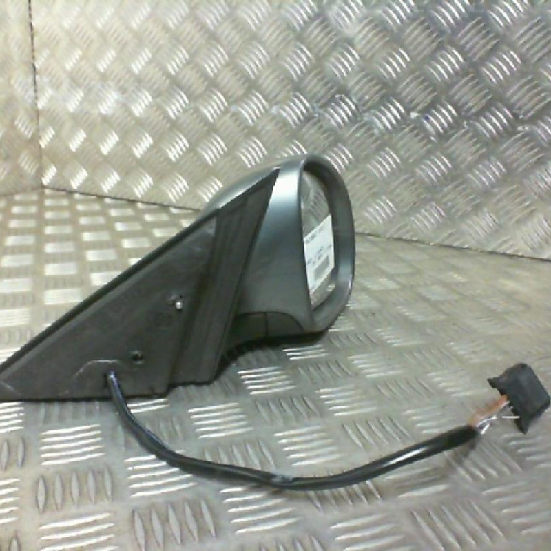 Retroviseur droit VOLKSWAGEN PASSAT 4 Photo n°3