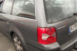 Retroviseur droit VOLKSWAGEN PASSAT 4