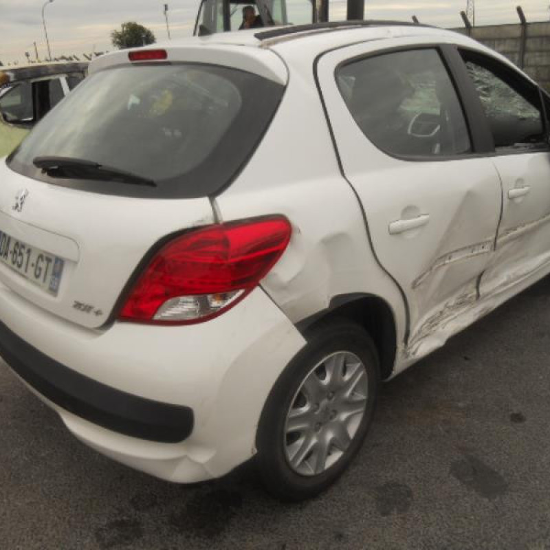 Bras essuie glace arriere PEUGEOT 207 Photo n°3