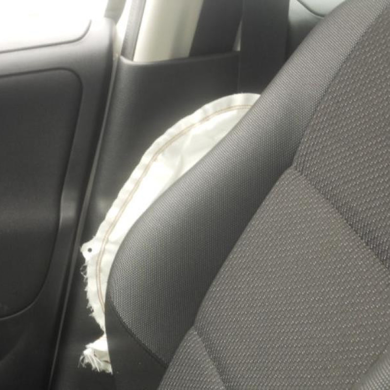 Bras essuie glace arriere PEUGEOT 207 Photo n°6