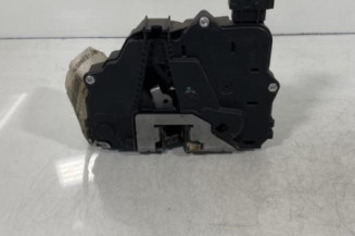 Serrure avant droit OPEL CORSA D