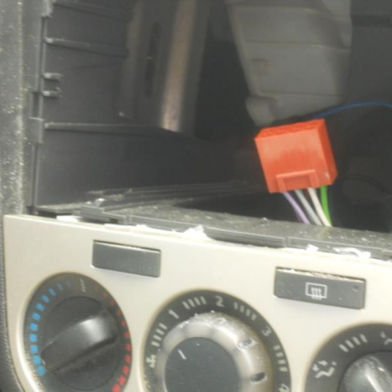 Serrure avant droit OPEL CORSA D Photo n°10