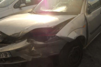 Poignee interieur arriere droit FORD FOCUS 1