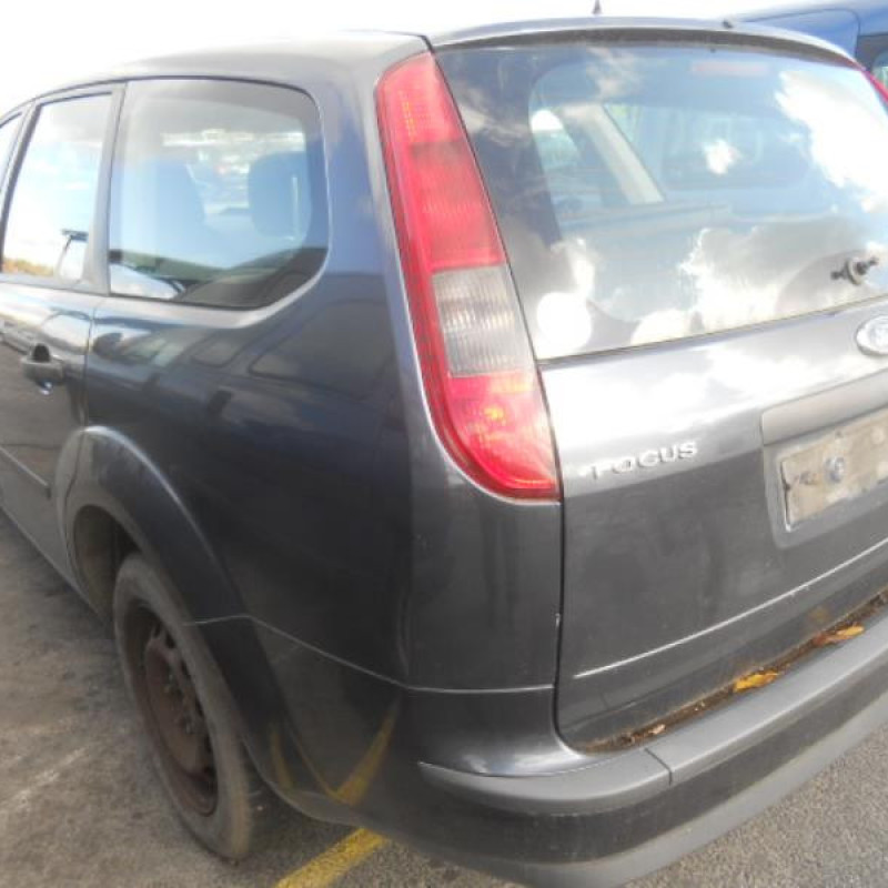 Feu arriere principal gauche (feux) FORD FOCUS 2 Photo n°6