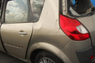 Trappe d'essence RENAULT SCENIC 2