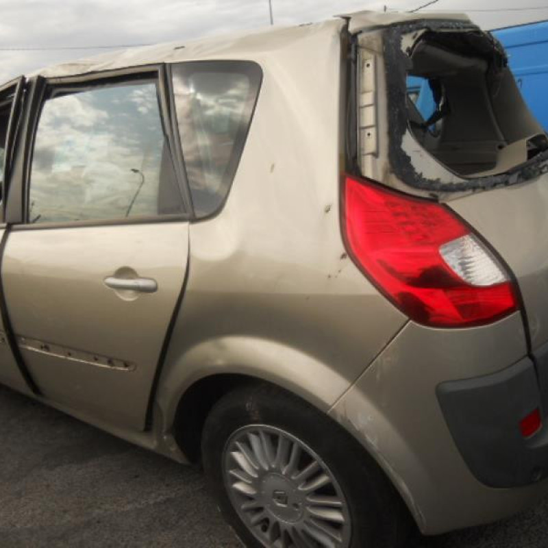 Trappe d'essence RENAULT SCENIC 2 Photo n°7
