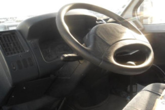 Bras essuie glace avant gauche RENAULT TRAFIC 1