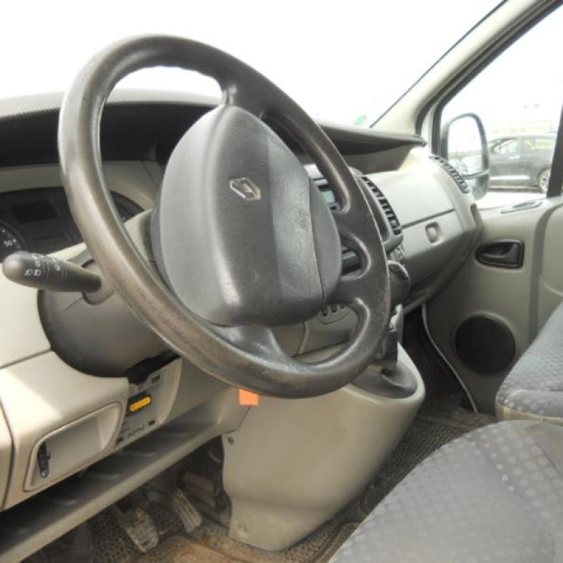 Maitre cylindre (freinage) RENAULT TRAFIC 2 Photo n°10